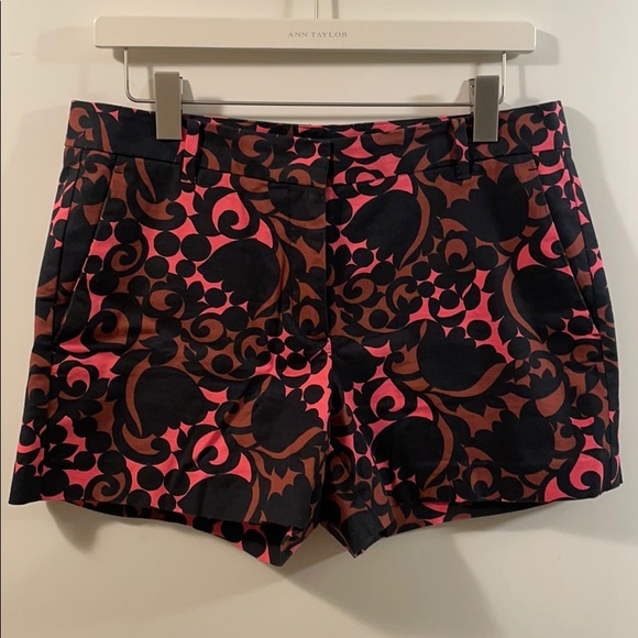 Ann Taylor Devin Fit Shorts - Picture 1 of 7
